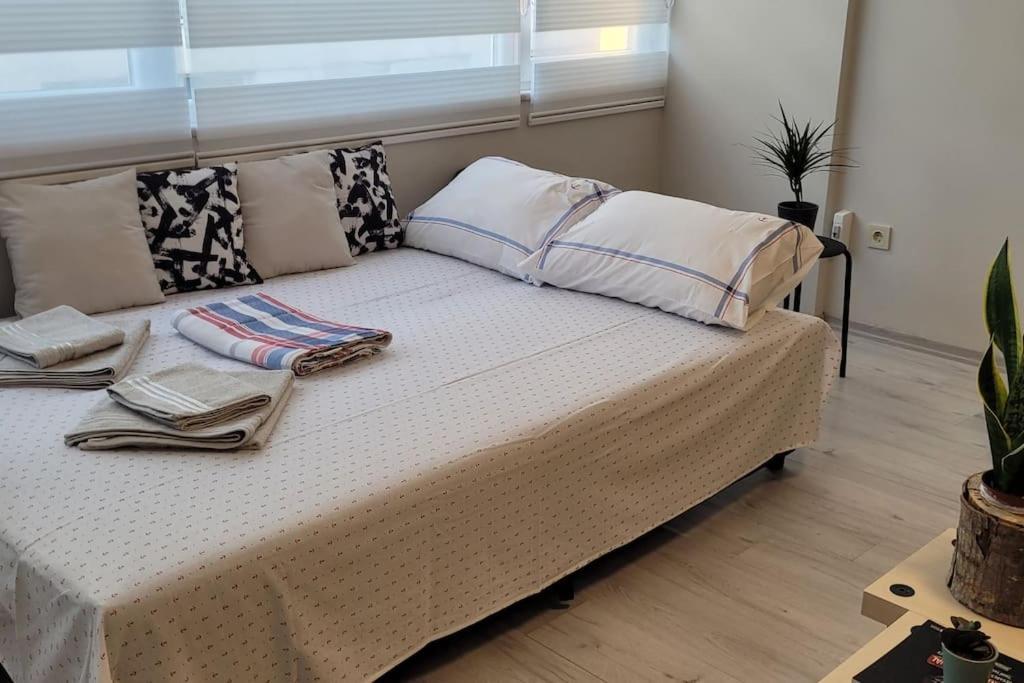 New Cosy Studio In The Heart Of Kadikoy Apartment Istanbul Bagian luar foto